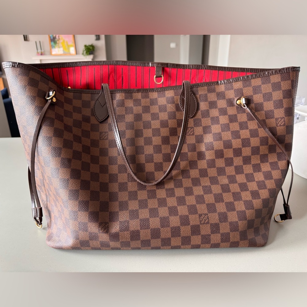 Louis Vuitton Neverfull GM Damier Ebene - Previously Authenticated by Poshmark